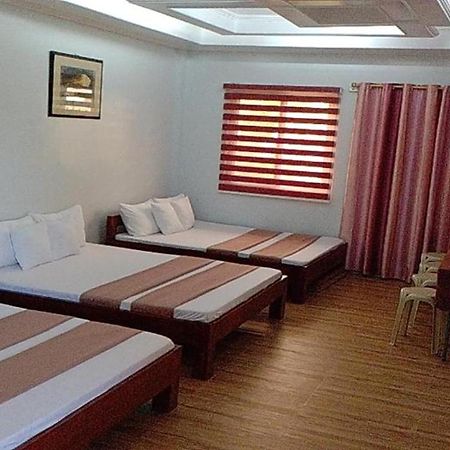 Fnt Transient House Near Hundred Islands Hotel Alaminos Exterior foto