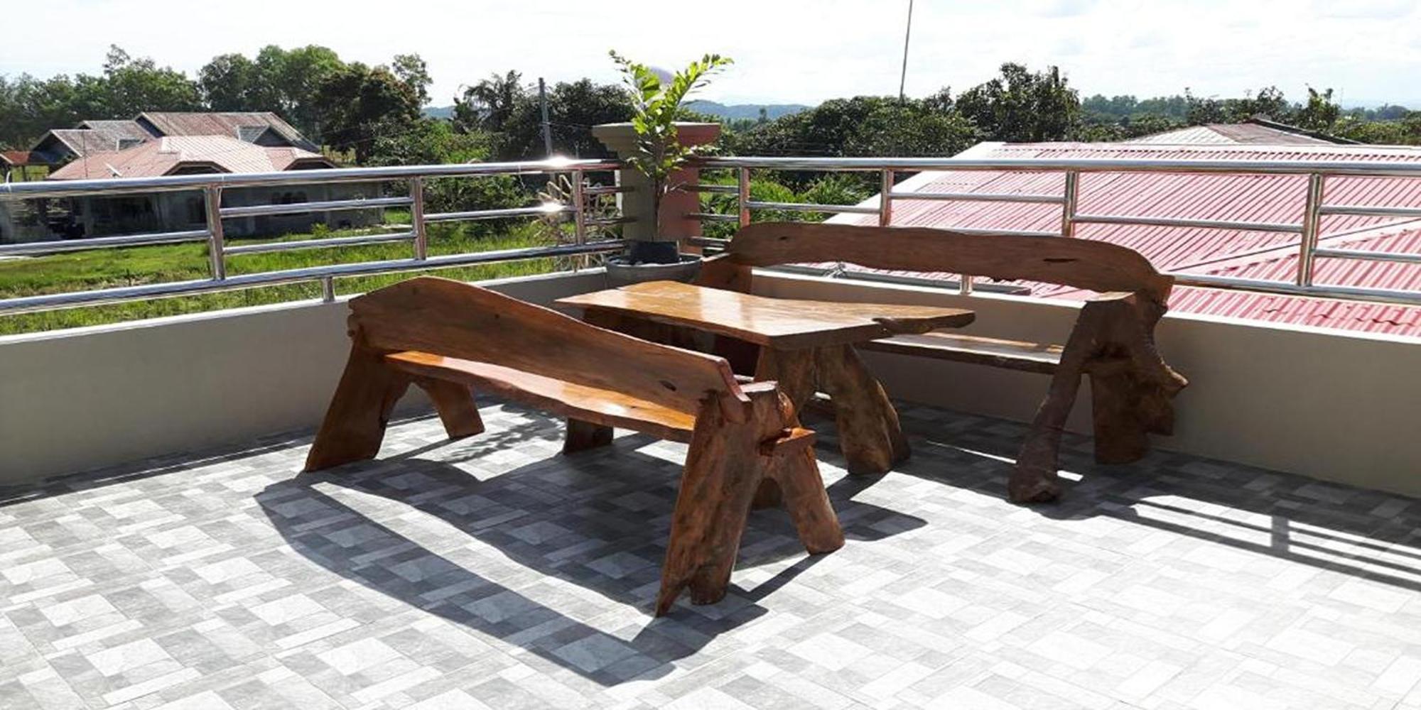 Fnt Transient House Near Hundred Islands Hotel Alaminos Exterior foto