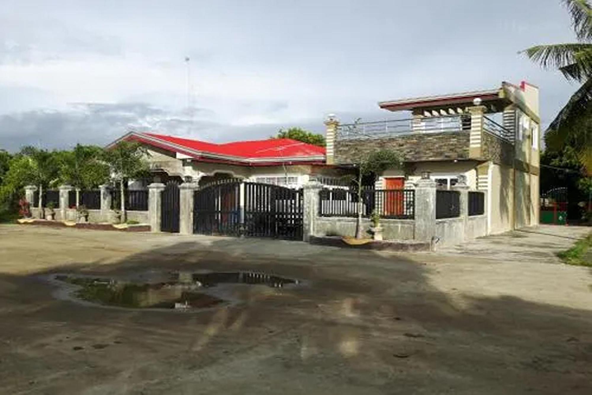 Fnt Transient House Near Hundred Islands Hotel Alaminos Exterior foto